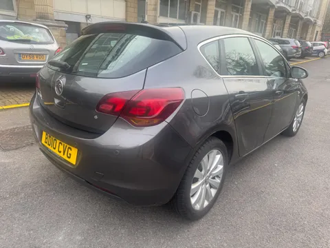 Vauxhall Astra 1.6 16v SE Auto Euro 5 5dr