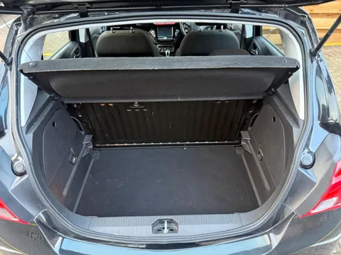 Vauxhall Corsa 1.4i ecoTEC SRi Nav Auto Euro 6 5dr