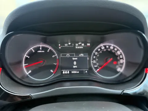 Vauxhall Corsa 1.4i ecoTEC SRi Nav Auto Euro 6 5dr