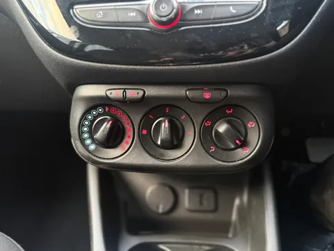 Vauxhall Corsa 1.4i ecoTEC SRi Nav Auto Euro 6 5dr