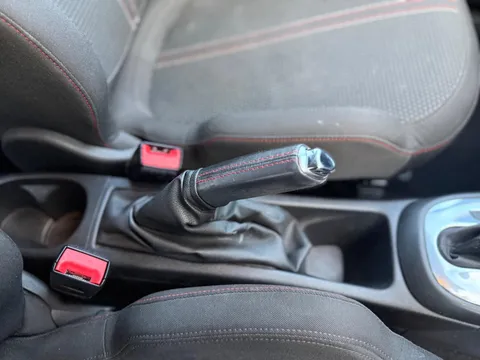 Vauxhall Corsa 1.4i ecoTEC SRi Nav Auto Euro 6 5dr