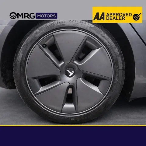 Tesla Model 3 (Dual Motor) Long Range Auto 4WDE 4dr