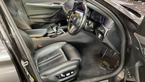 Bmw 5 Series 2.0 530e 12kWh M Sport Steptronic xDrive Euro 6 (s/s) 4dr