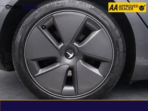 Tesla Model 3 (Dual Motor) Long Range Auto 4WDE 4dr