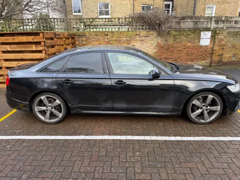 Audi A6 Saloon 2.0 TDI ultra Black Edition S Tronic Euro 6 (s/s) 4dr