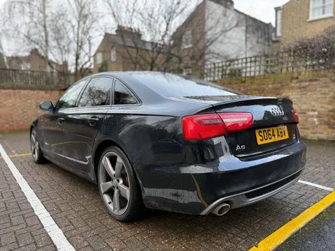 Audi A6 Saloon 2.0 TDI ultra Black Edition S Tronic Euro 6 (s/s) 4dr