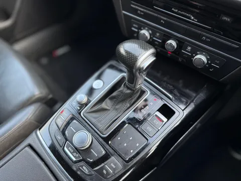 Audi A6 Saloon 2.0 TDI ultra Black Edition S Tronic Euro 6 (s/s) 4dr