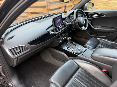 Audi A6 Saloon 2.0 TDI ultra Black Edition S Tronic Euro 6 (s/s) 4dr