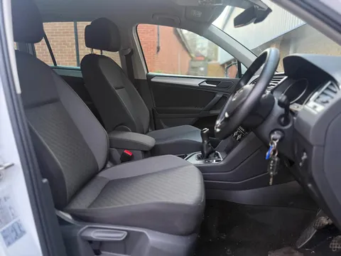 Volkswagen Tiguan 1.5 TSI EVO Match SUV 5dr Petrol Manual Euro 6 (s/s) (150 ps)