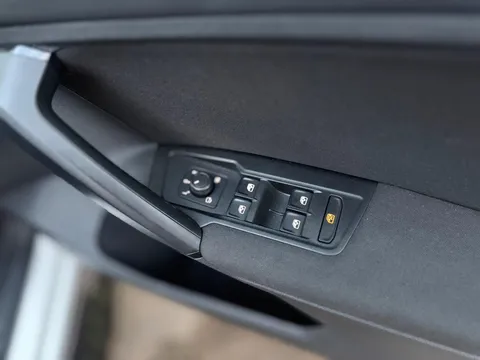 Volkswagen Tiguan 1.5 TSI EVO Match SUV 5dr Petrol Manual Euro 6 (s/s) (150 ps)