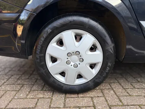 Vauxhall Astra 1.8i 16v Life 5dr