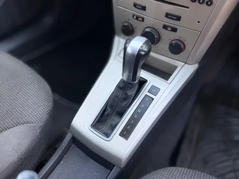 Vauxhall Astra 1.8i 16v Life 5dr