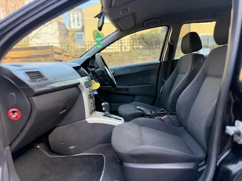 Vauxhall Astra 1.8i 16v Life 5dr