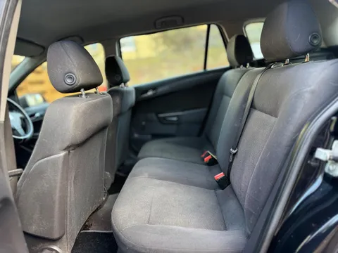 Vauxhall Astra 1.8i 16v Life 5dr