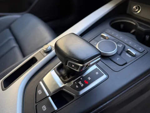 Audi A4 2.0 TDI ultra Sport S Tronic Euro 6 (s/s) 4dr