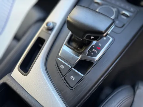 Audi A4 2.0 TDI ultra Sport S Tronic Euro 6 (s/s) 4dr