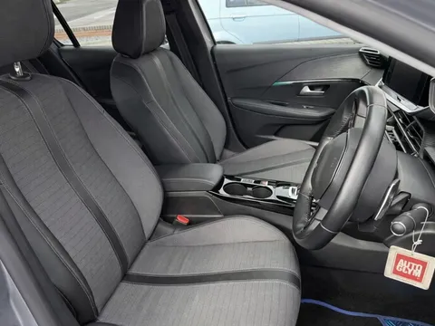 Peugeot 208 1.2 PureTech Allure EAT Euro 6 (s/s) 5dr