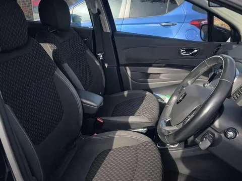 Renault Captur 1.2 TCe ENERGY Dynamique S Nav EDC Euro 6 (s/s) 5dr