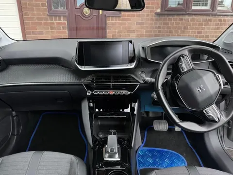 Peugeot 208 1.2 PureTech Allure EAT Euro 6 (s/s) 5dr