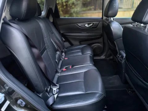 Nissan X-Trail 1.6 dCi Tekna XTRON Euro 6 (s/s) 5dr