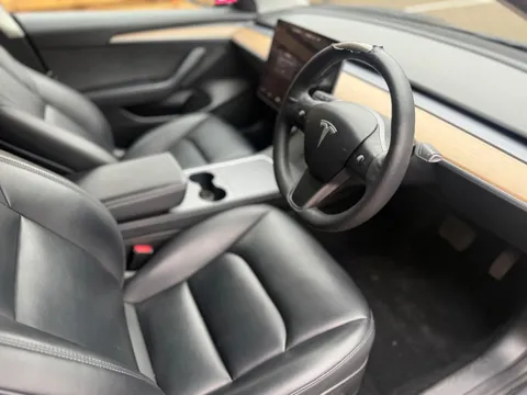 Tesla Model 3 (Dual Motor) Long Range Auto 4WDE 4dr