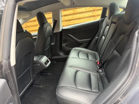 Tesla Model 3 (Dual Motor) Long Range Auto 4WDE 4dr