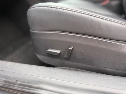 Tesla Model 3 (Dual Motor) Long Range Auto 4WDE 4dr