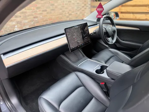 Tesla Model 3 (Dual Motor) Long Range Auto 4WDE 4dr