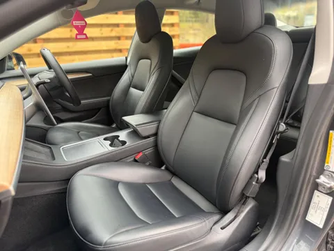 Tesla Model 3 (Dual Motor) Long Range Auto 4WDE 4dr