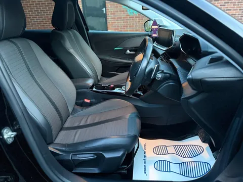 Peugeot 208 1.2 PureTech Allure EAT Euro 6 (s/s) 5dr