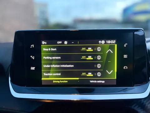 Peugeot 208 1.2 PureTech Allure EAT Euro 6 (s/s) 5dr