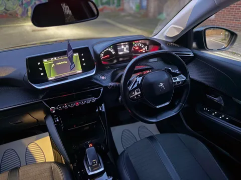 Peugeot 208 1.2 PureTech Allure EAT Euro 6 (s/s) 5dr