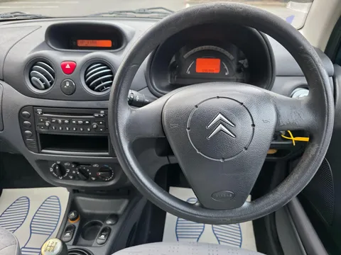 Citroen C3 1.4i Desire 5dr