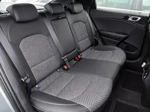 Kia Xceed 1.6 GDi 8.9kWh 3 DCT Euro 6 (s/s) 5dr