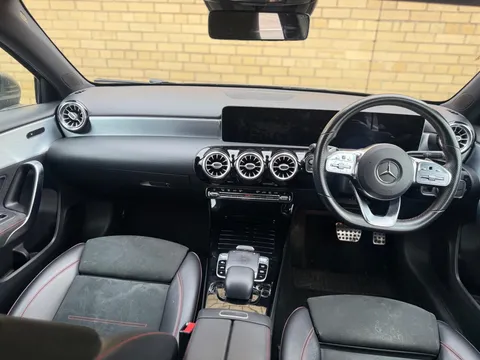 Mercedes-Benz A Class 1.3 A200 AMG Line (Premium) 7G-DCT Euro 6 (s/s) 5dr