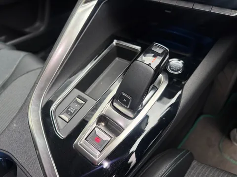 Peugeot 3008 1.2 PureTech Allure Premium EAT Euro 6 (s/s) 5dr