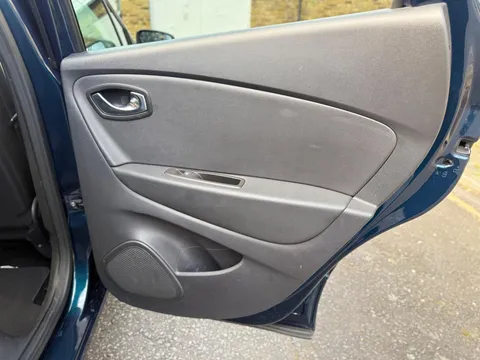 Renault Captur 1.2 TCe ENERGY Dynamique S Nav EDC Euro 6 (s/s) 5dr