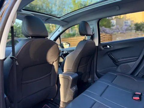 Peugeot 2008 1.2 PureTech GT Line EAT Euro 6 (s/s) 5dr