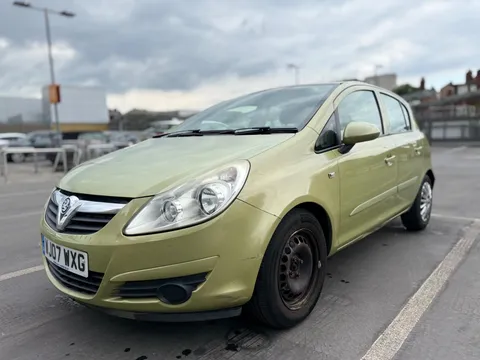 Vauxhall Corsa 1.4i 16v Club 5dr