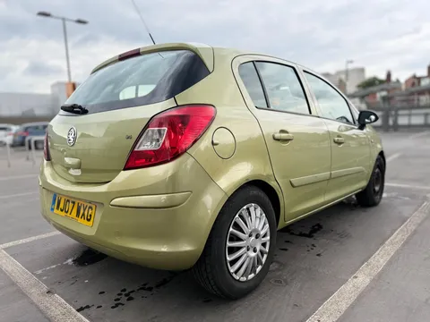 Vauxhall Corsa 1.4i 16v Club 5dr