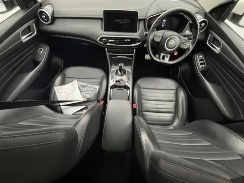 Mg Mg Hs 1.5 T-GDI Exclusive DCT Euro 6 (s/s) 5dr