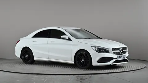 MERCEDES-BENZ CLA CLA 180 AMG Line Tip Auto