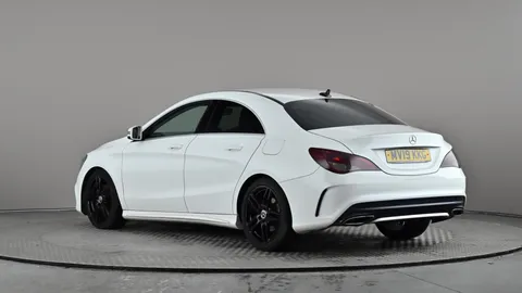 MERCEDES-BENZ CLA CLA 180 AMG Line Tip Auto