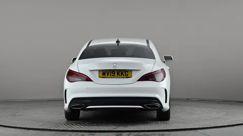 MERCEDES-BENZ CLA CLA 180 AMG Line Tip Auto
