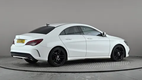 MERCEDES-BENZ CLA CLA 180 AMG Line Tip Auto