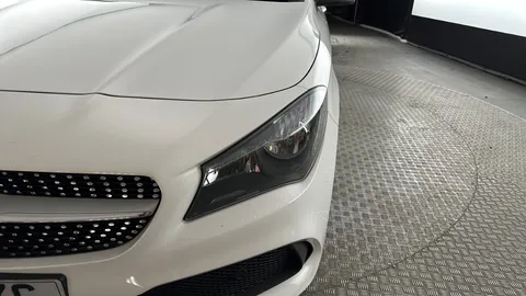 MERCEDES-BENZ CLA CLA 180 AMG Line Tip Auto