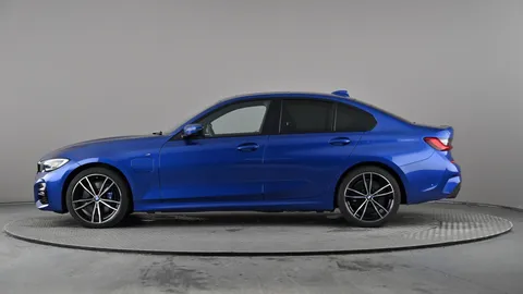 BMW 3 SERIES 330e M Sport Auto [Tech/Plus Pack]