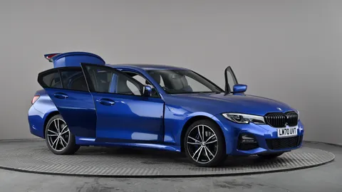BMW 3 SERIES 330e M Sport Auto [Tech/Plus Pack]
