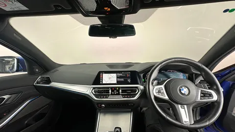 BMW 3 SERIES 330e M Sport Auto [Tech/Plus Pack]