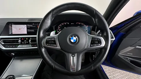 BMW 3 SERIES 330e M Sport Auto [Tech/Plus Pack]
